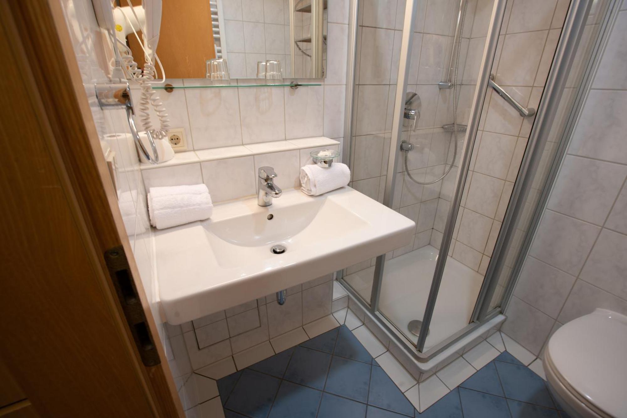 קירכהם Appartement Hotel Finkenhof מראה חיצוני תמונה