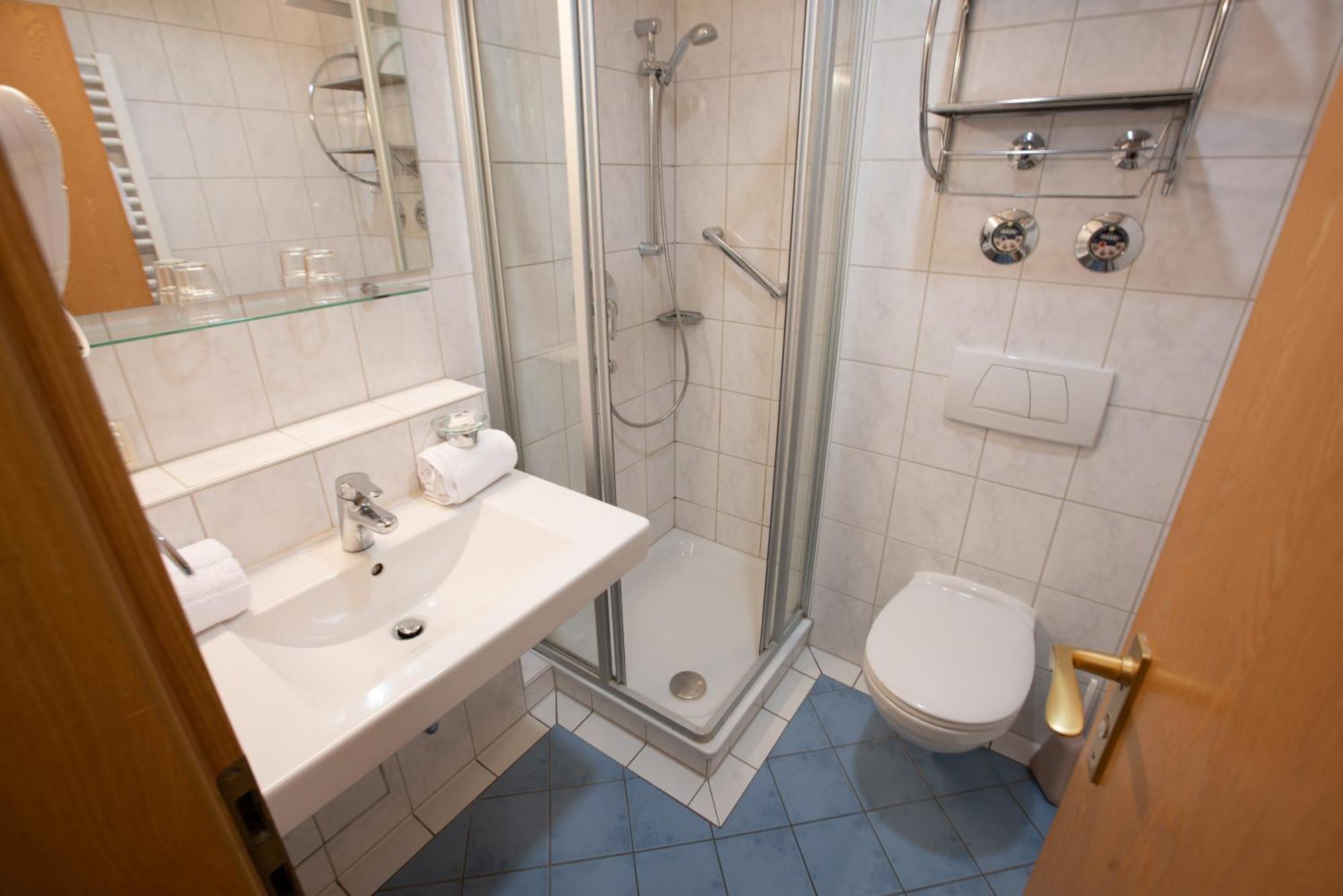 קירכהם Appartement Hotel Finkenhof מראה חיצוני תמונה