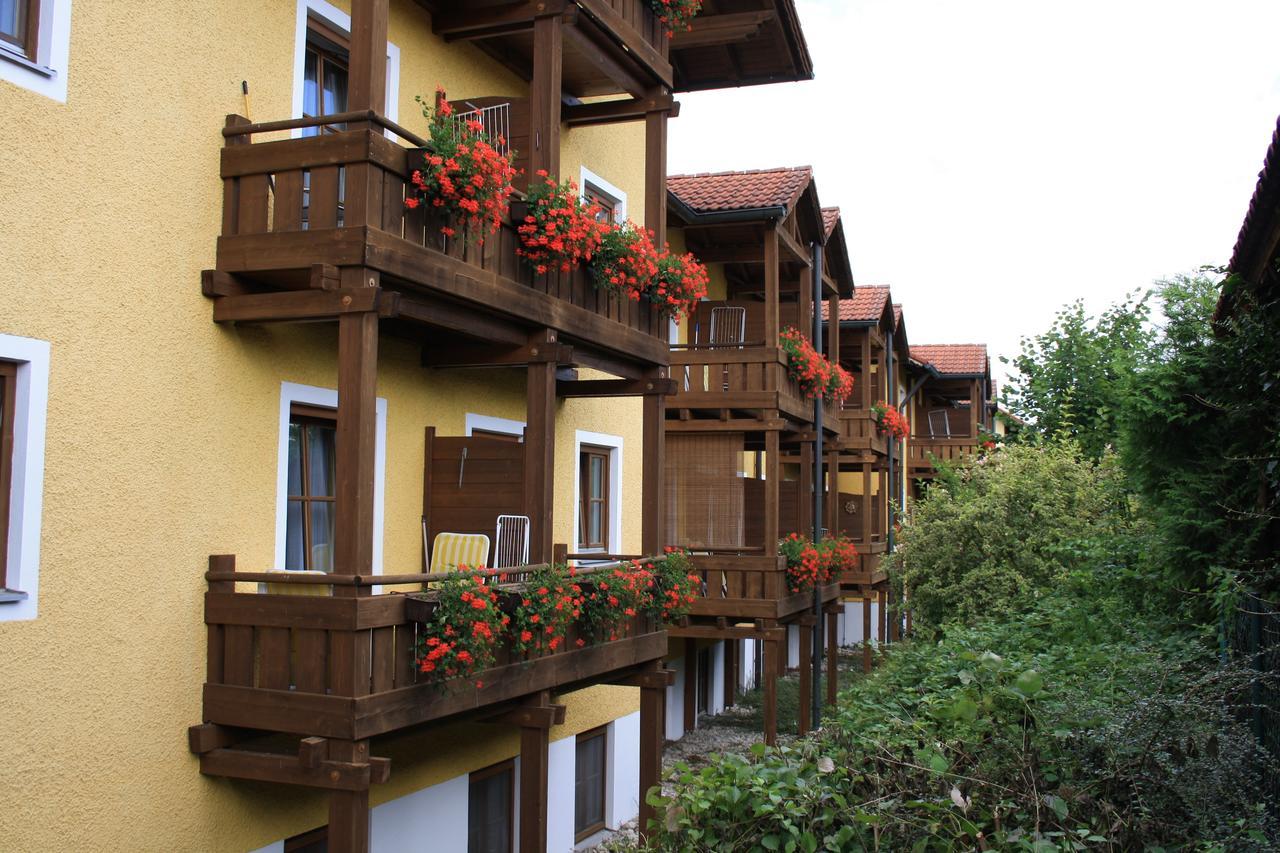 קירכהם Appartement Hotel Finkenhof מראה חיצוני תמונה